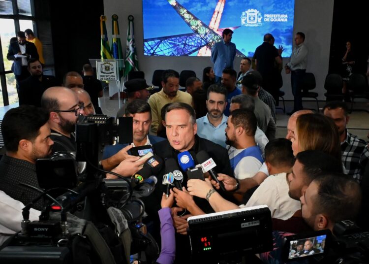 Prefeito Sandro Mabel | Foto: Divulgação