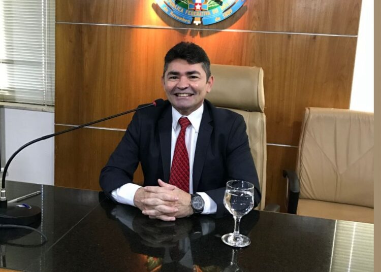 Amauri Pinho é advogado e ex-vereador e ex-prefeito em município goiano | Foto: Reprodução / Redes sociais