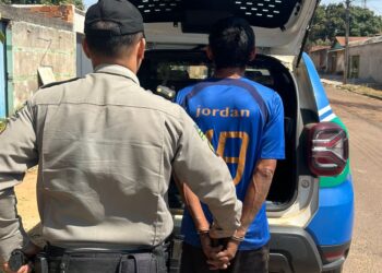 Suspeito tem 13 anotações criminais por furto, roubo, receptação e apropriação indébita (Foto: Divulgação/PM)