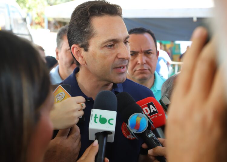 Leandro Vilela nomeia 19 assessores em 5 secretarias; veja lista completa