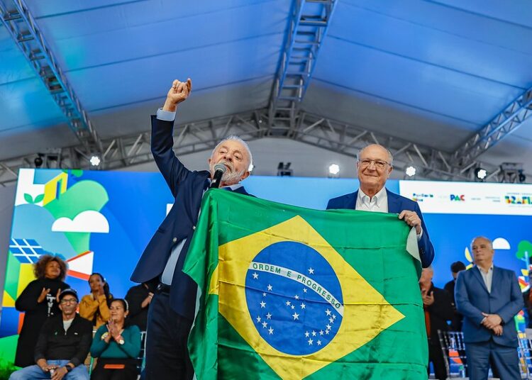 Lula e Alckmin em pronunciamento | Foto: Divulgação