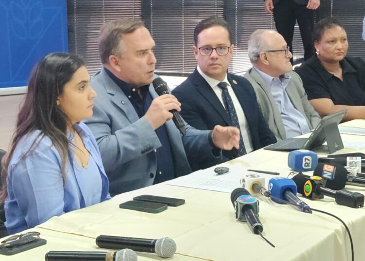 Mabel durante entre entrevista | Foto: Folha Z