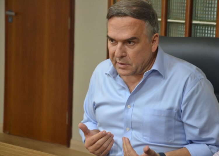 Prefeito Sandro Mabel em entrevista à Folha Z (Foto: Arquivo/Epitácio Isaac/Folha Z)