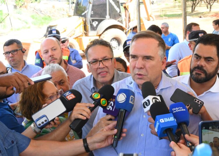 Prefeito Sandro Mabel se reuniu reservadamente com vereadores (Foto: Prefeitura de Goiânia/arquivo)