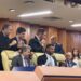 Romário Policarpo cercado por vereadores do MDB e pelo líder do Governo | Foto: Divulgação / Câmara