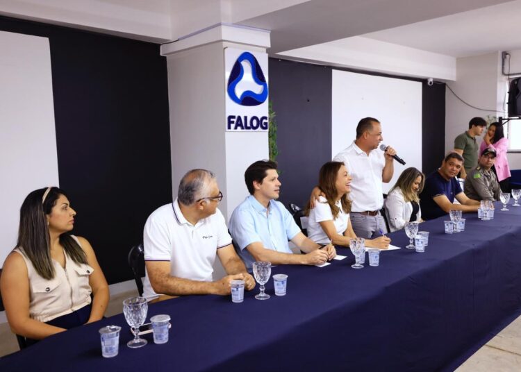 Mangão ao lado de Daniel e Gracinha | Foto: Divulgação