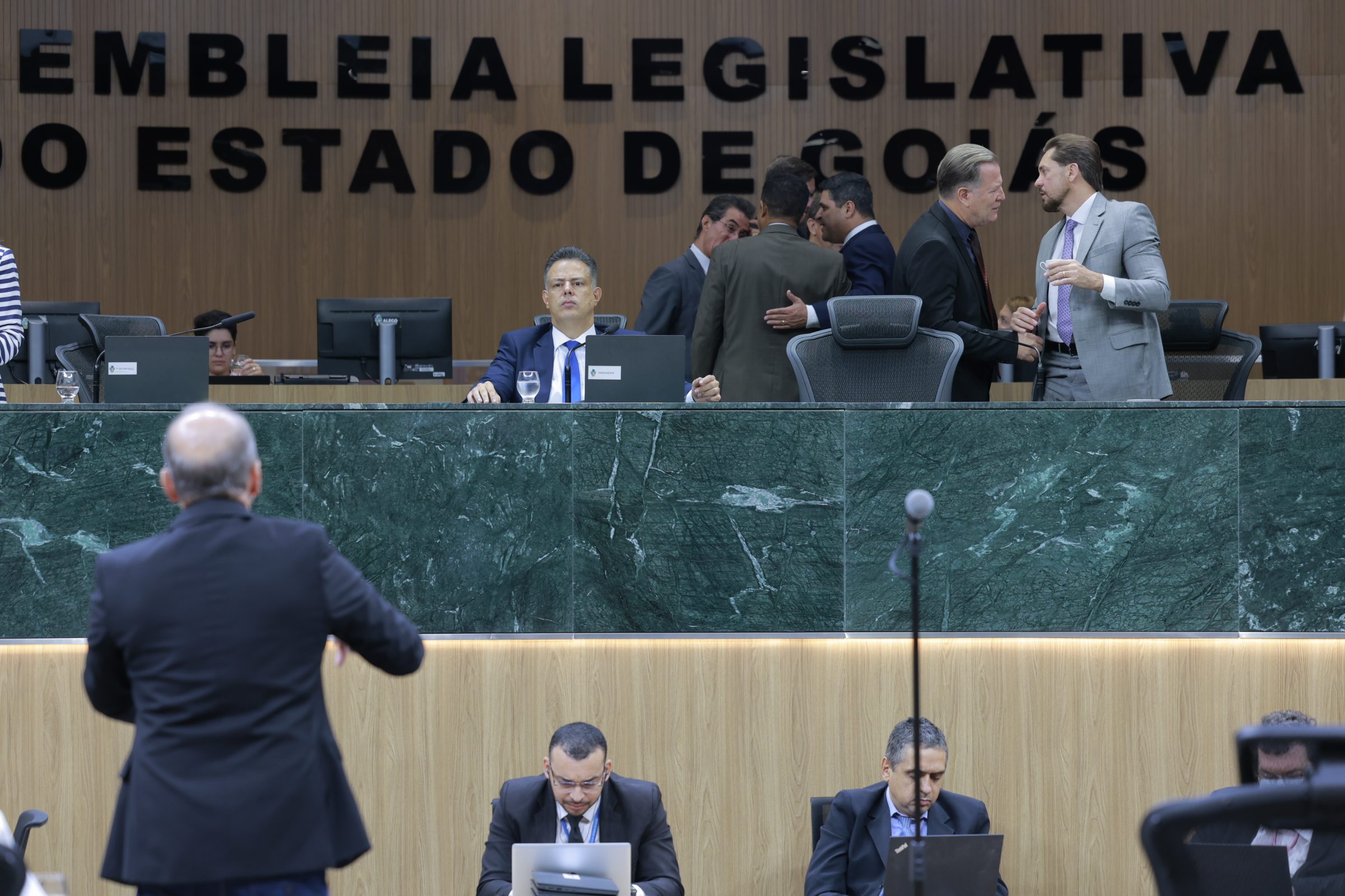 Deputados estaduais irão trabalhar de maneira hibrida até o fim de dezembro