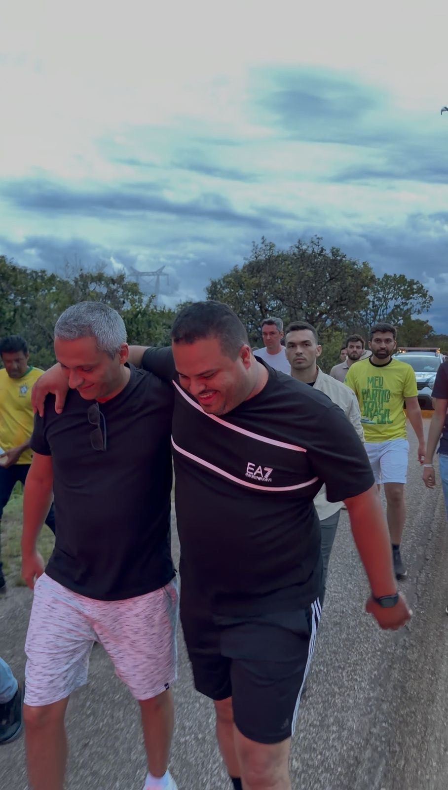 Vereador de Aparecida se junta a comitiva de Gayer e Nikolas