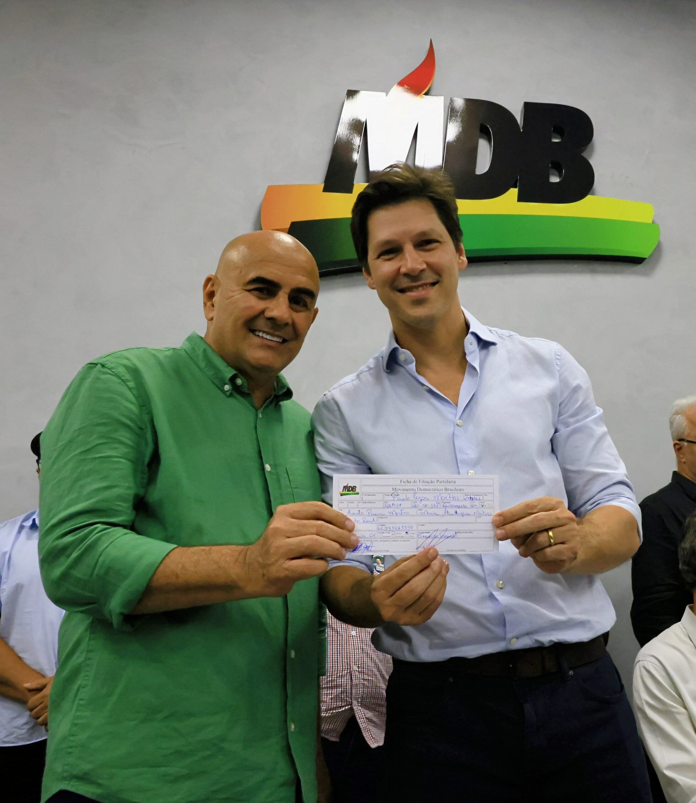 Daniel exalta retorno de Paulo Cézar ao MDB e diz que já o espera na base