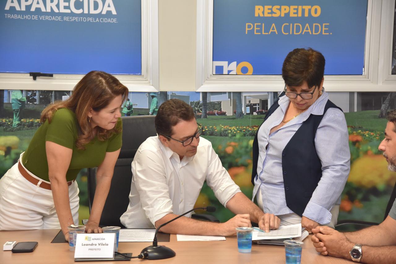Aparecida de Goiânia progressões educação