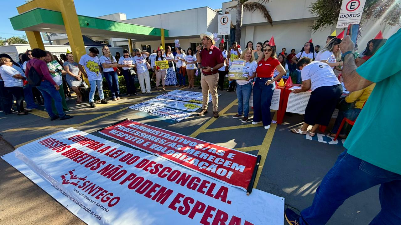 greve educação aparecida de goiânia