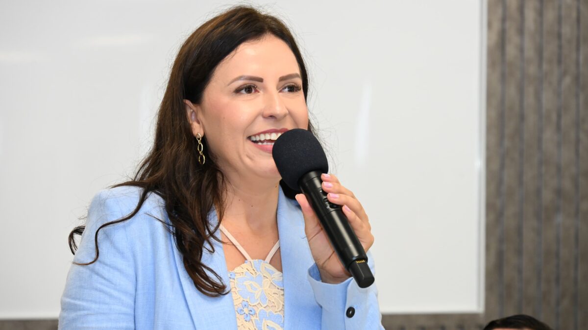 Após deixar GoiâniaTur, Nárcia Kelly é nomeada para cargo na Alego