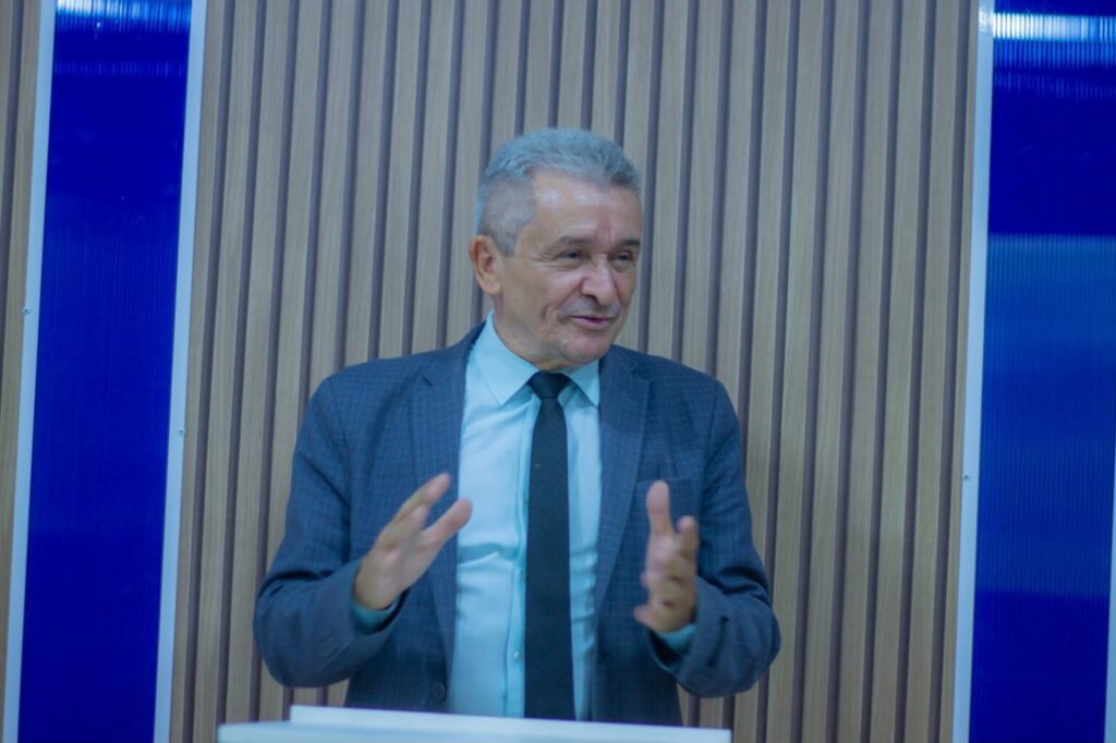 Ezizio Barbosa 