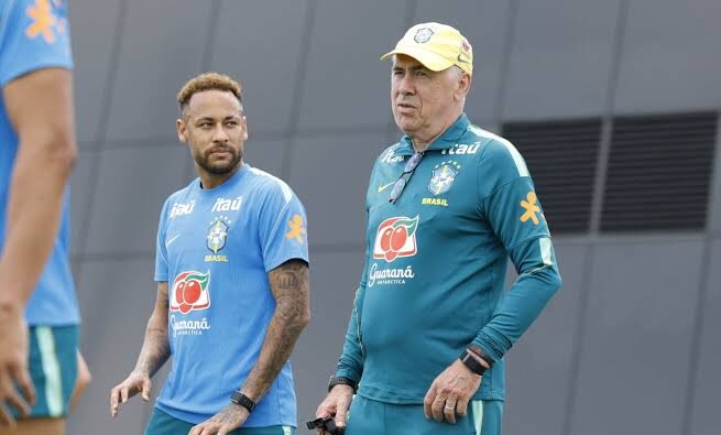 Neymar joga contra Escócia