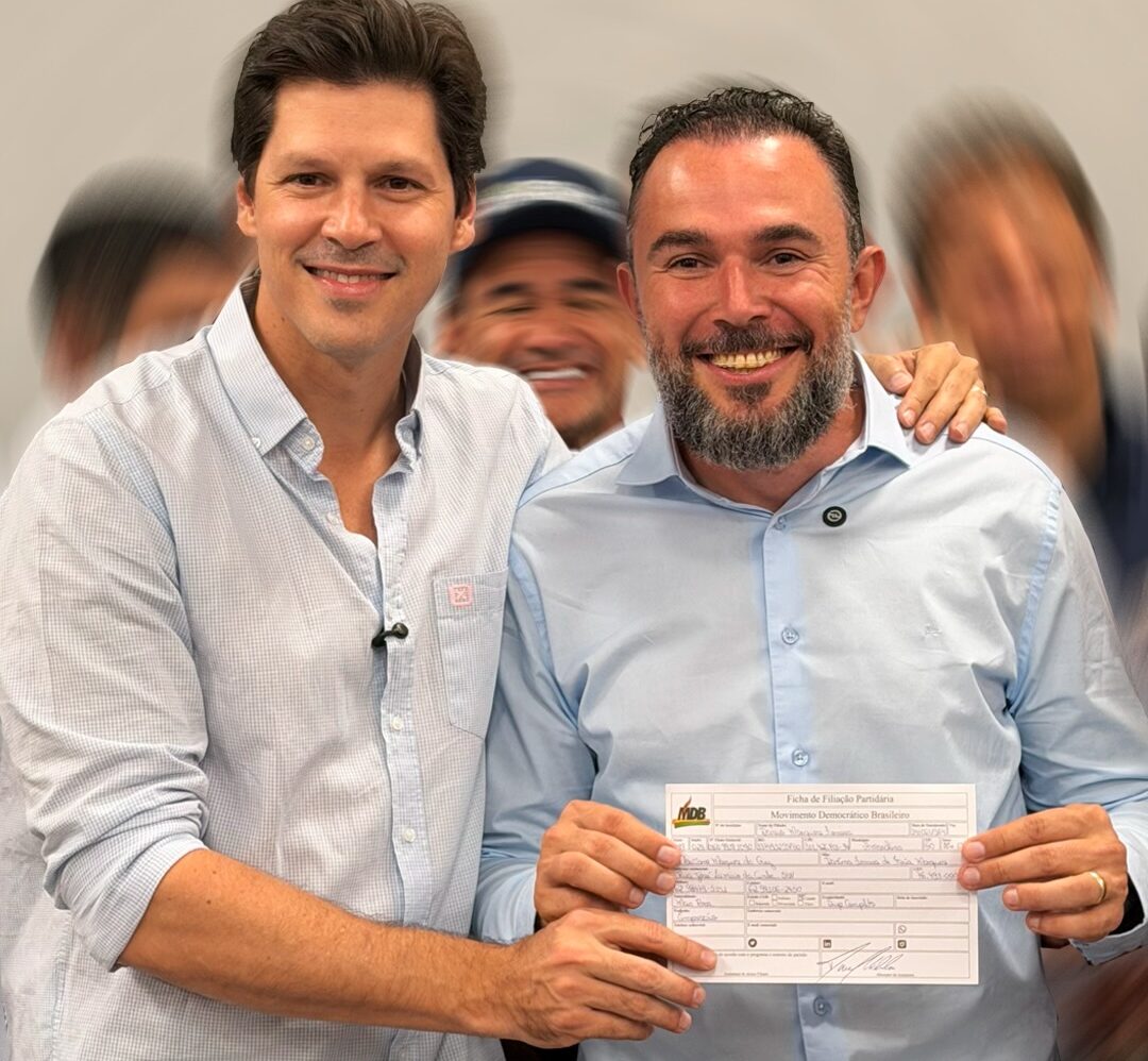 Único prefeito eleito pelo Novo já está filiado ao MDB e vai caminhar com Daniel e Vanderlan; ENTENDA