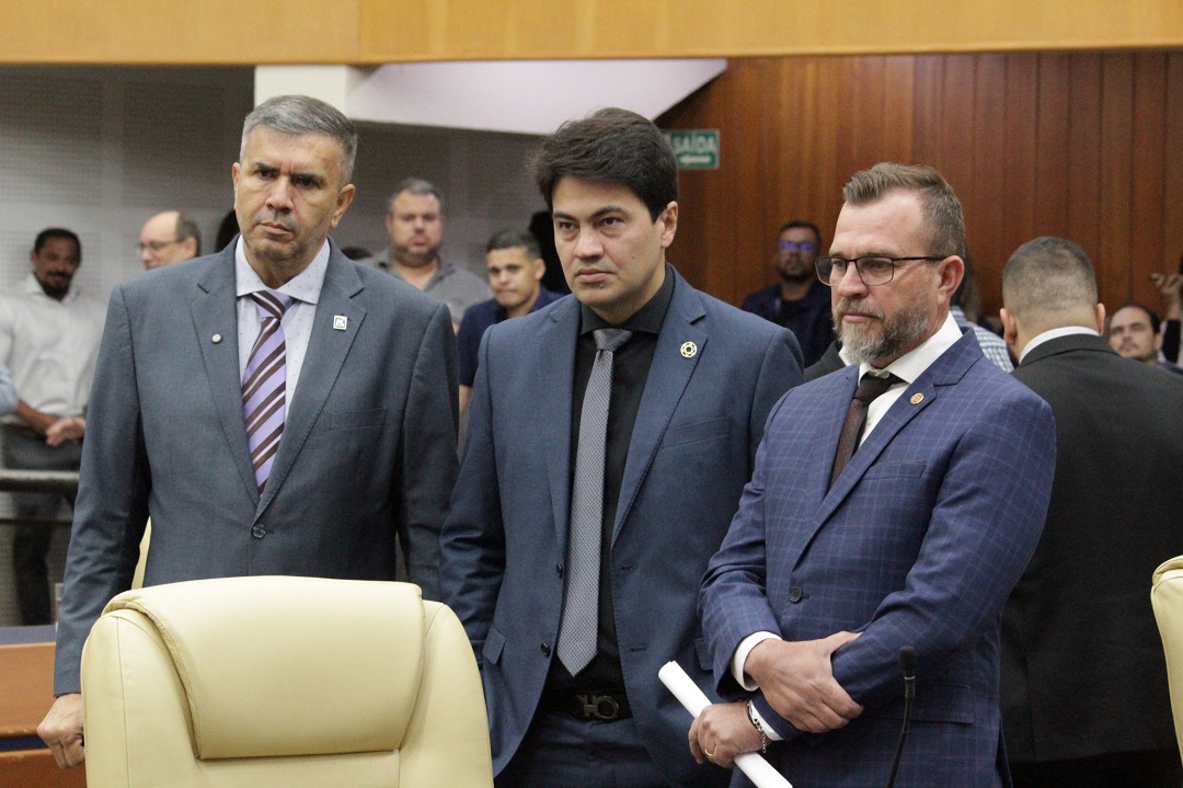Câmara de Goiânia articula mudança para permitir que vereador assuma mandato de deputado sem perder o cargo