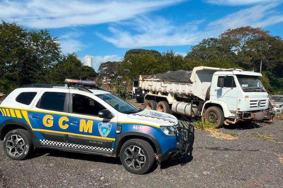 como denunciar descarte irregular em Aparecida
