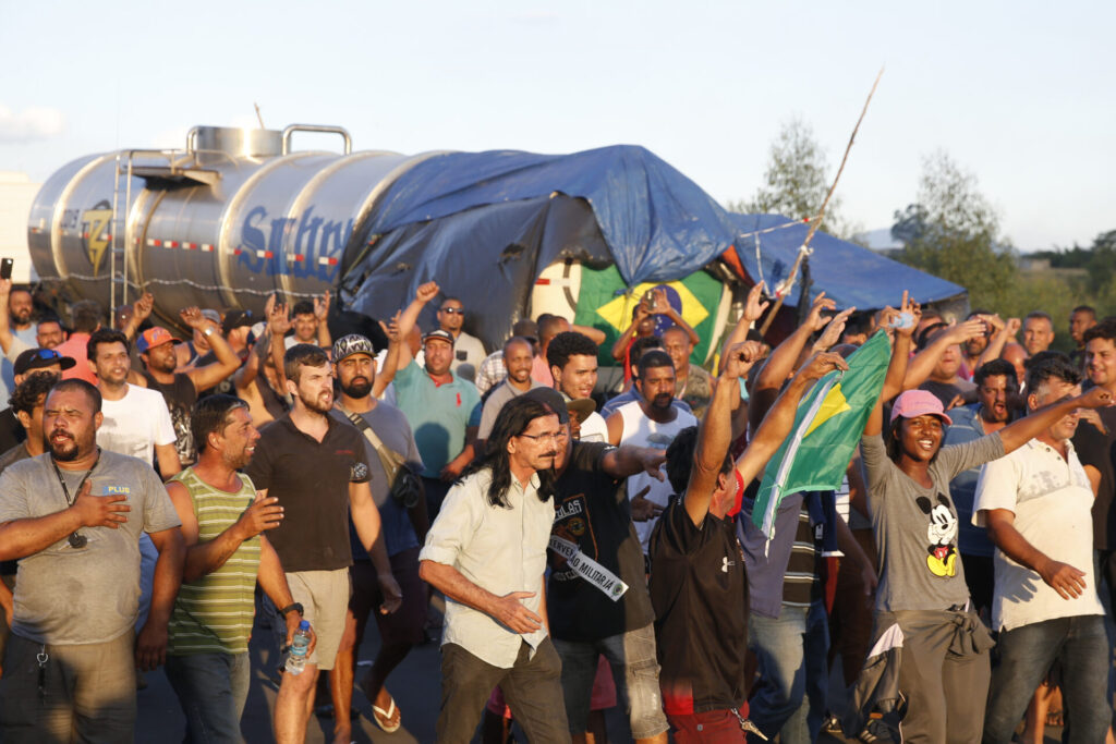 Greve dos caminhoneiros 