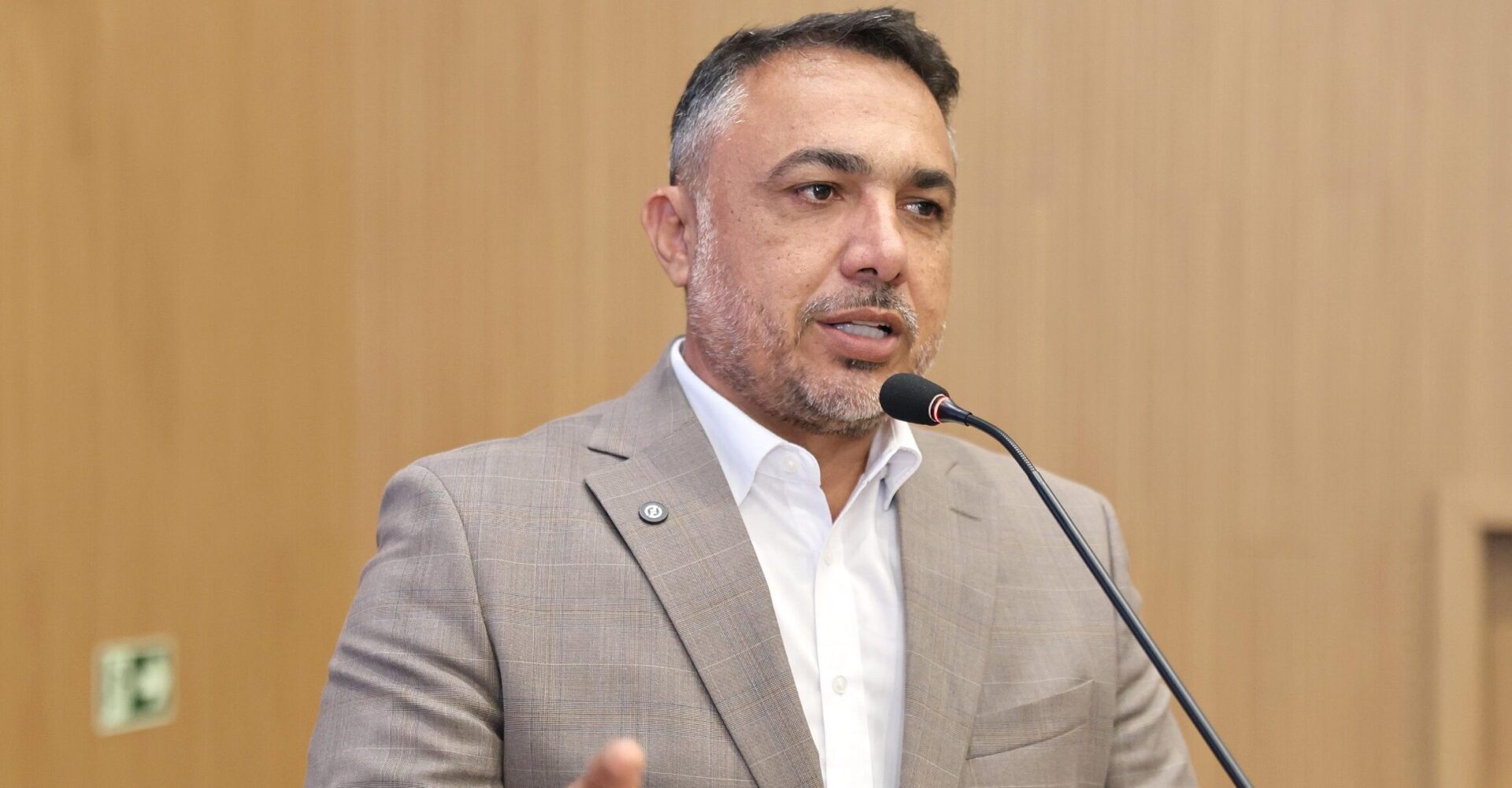 André Fortaleza vai ser convidado para comandar campanha de Willian Panda; saiba por quê