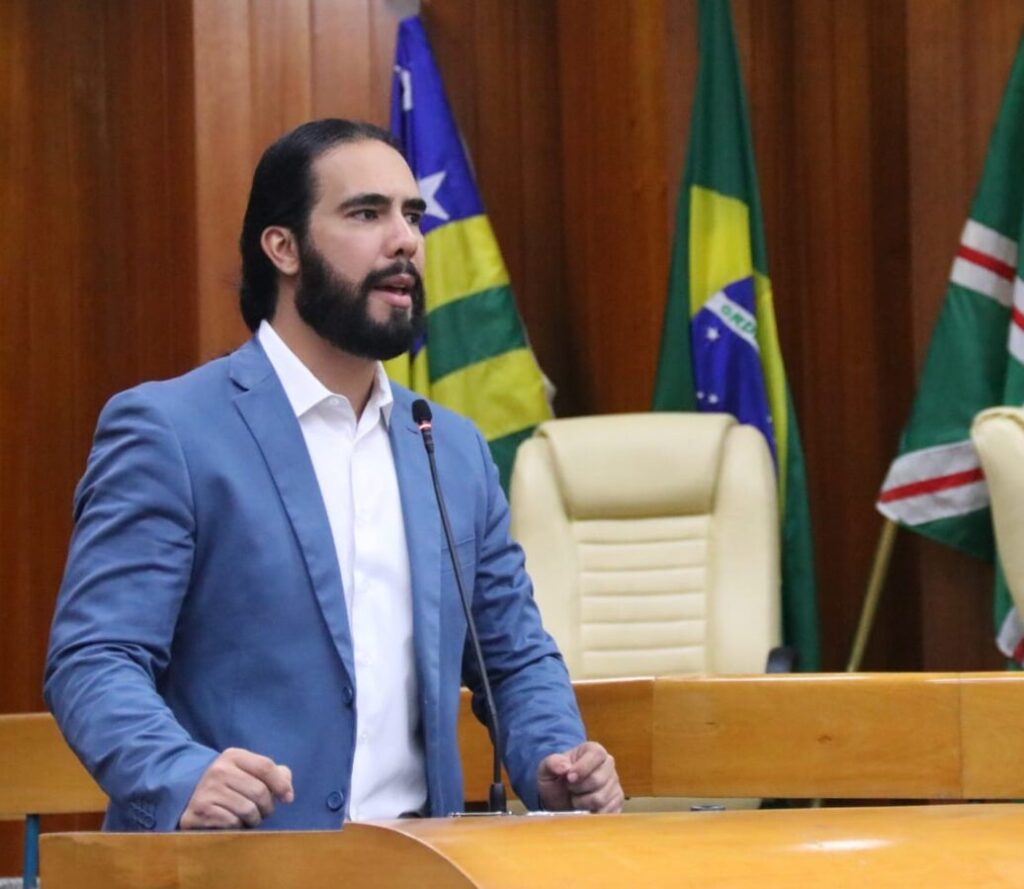 Marlon Teixeira na Câmara de Goiânia