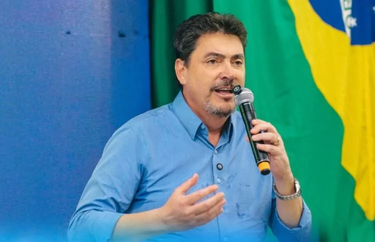 Wilder Morais tem dificuldades na fala, na imagem e na estrutura da campanha
