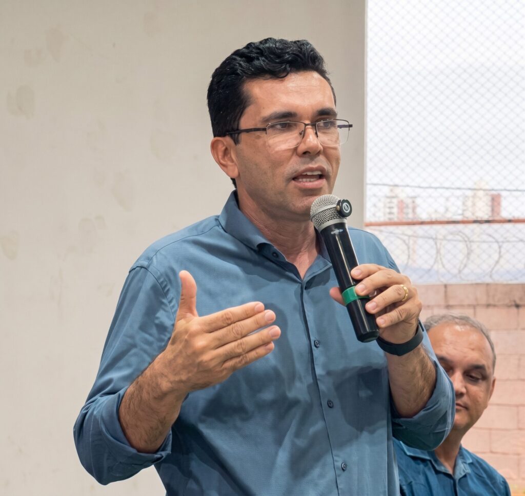 Prefeito Fábio Oliveira. Imagem registrada pela equipe do prefeito