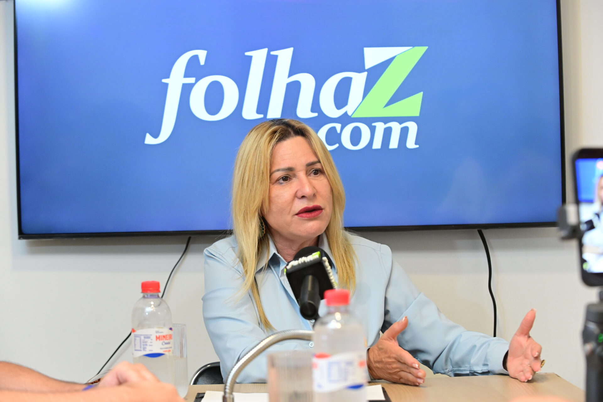 Durante visita ao Folha Z, Valéria Pettersen revela seu palanque
