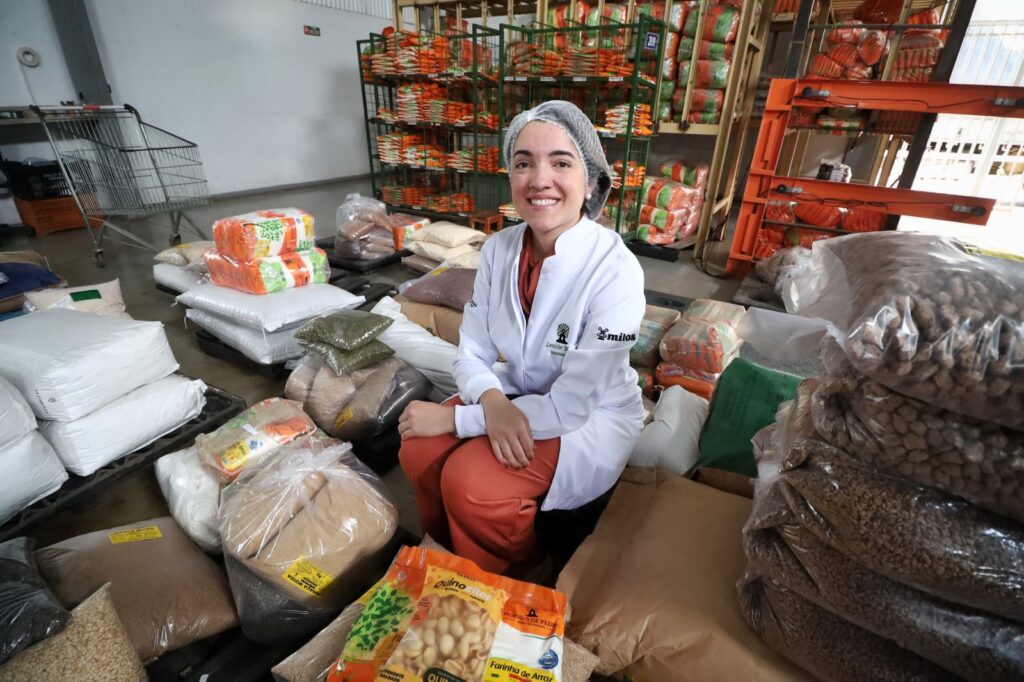 Empresária Letícia Borges destaca os avanços em produtividade alcançados com o suporte do SENAI | Registro feito pelo fotógrafo Ruber Couto