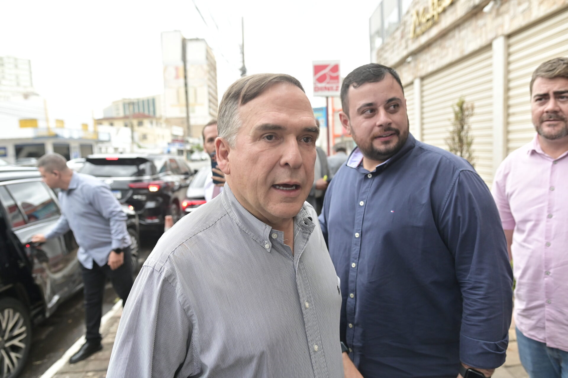 Mabel deixa recado claro na disputa entre Thialu e Ronilson