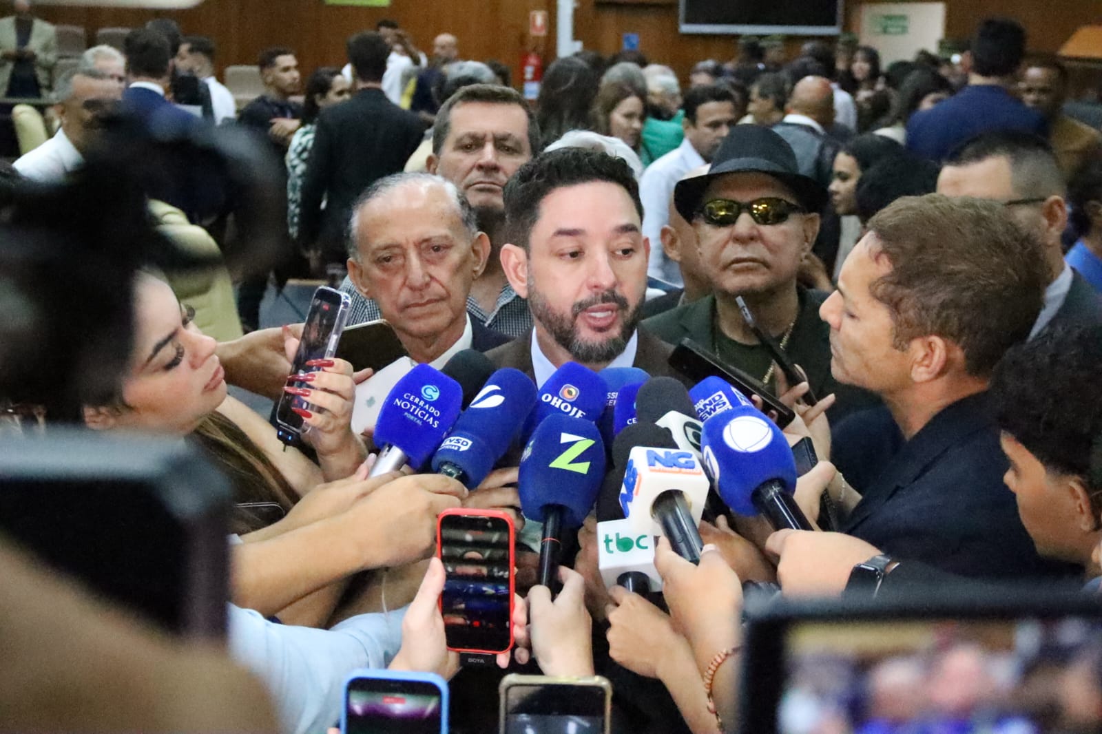 Thialu valoriza apoio de Mabel, mas promete autonomia da Câmara de Goiânia