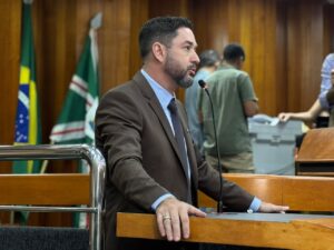 Thialu Guiotti, presidente eleito da Câmara de Goiânia (Biênio 2027/2028)